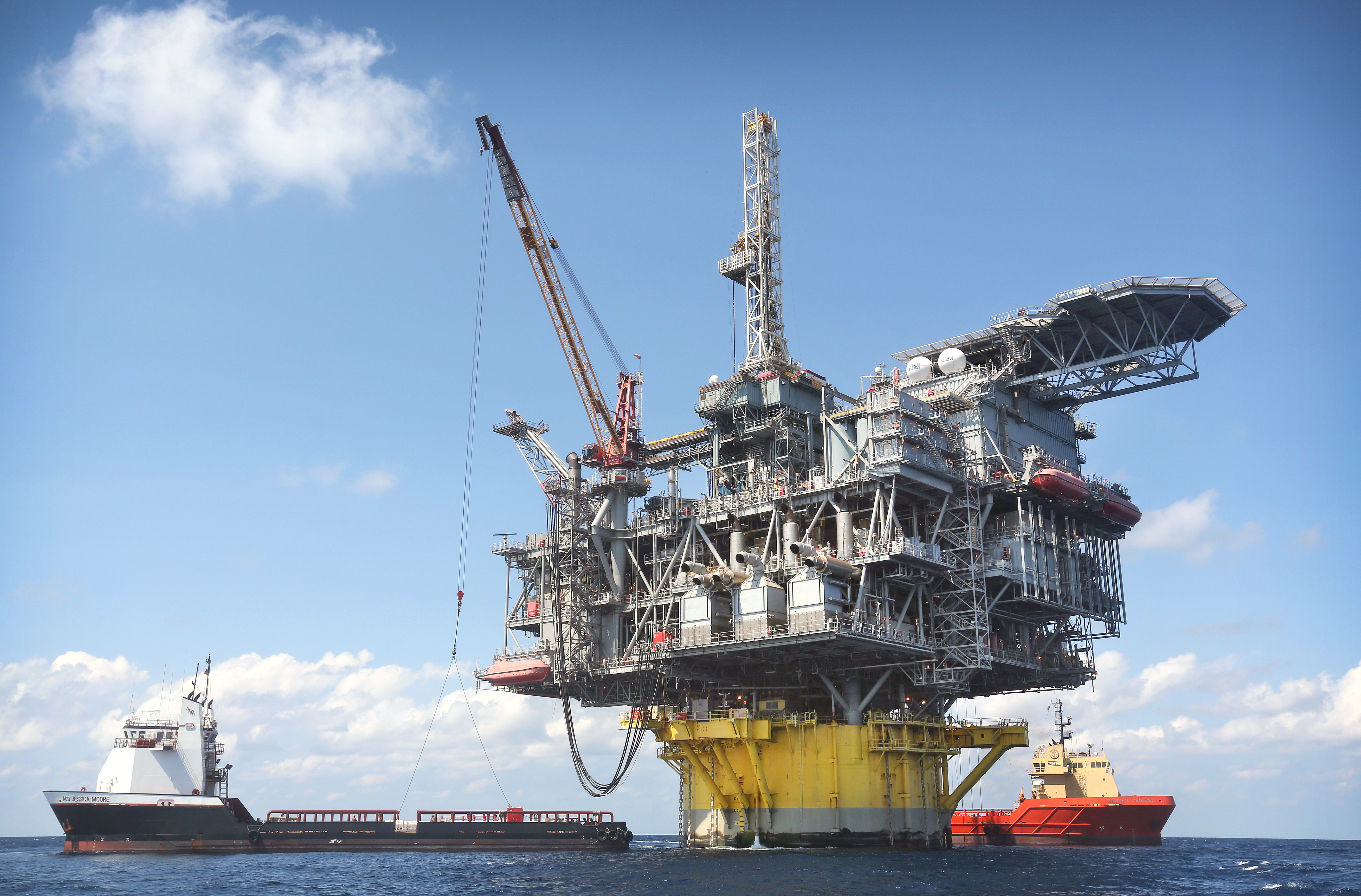 An oil rig in the Gulf of Mexico, 200 miles southwest of Houston, Texas. (CREDIT: Gary Tramontina/Corbis via Getty Images)