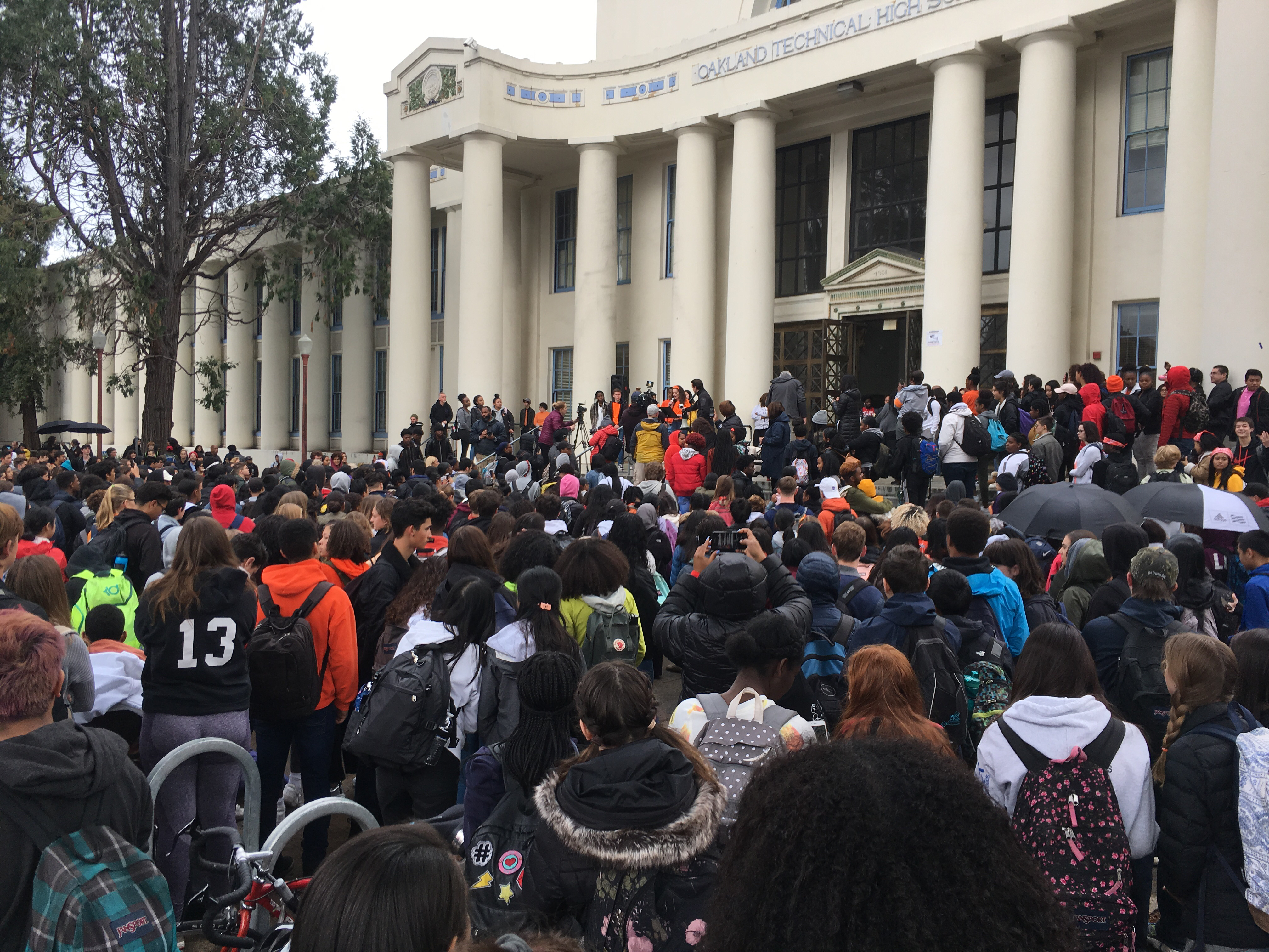 Walk-out and rally at Oakland Technical High School. CREDIT: Kiley Kroh/ThinkProgress