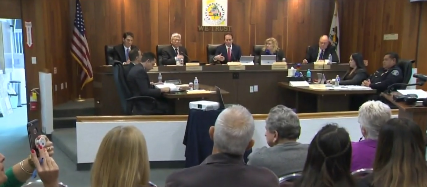THE LOS ALAMITOS CITY COUNCIL VOTED 4 TO 1 ON THE FIRST READING OF AN ORDINANCE TO DEFY CALIFORNIA STATE LAW AIMED AT PROTECTING UNDOCUMENTED IMMIGRANTS. (PHOTO: SCREENGRAB)