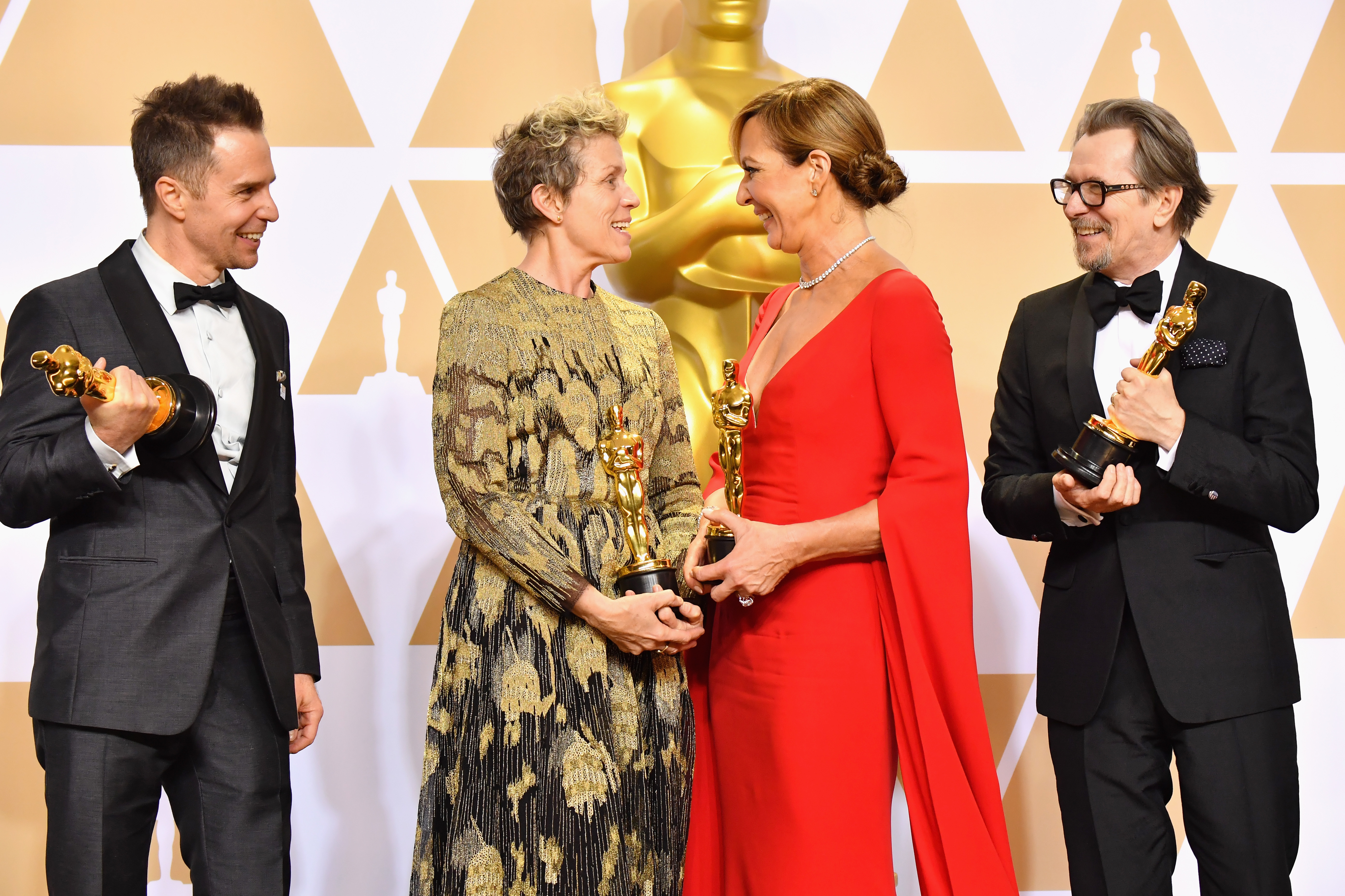(L-R) Sam Rockwell, Frances McDormand, Allison Janney, and Gary Oldman pose in the press room during the 90th Annual Academy Awardsin Hollywood, California. CREDIT: Jeff Kravitz/FilmMagic