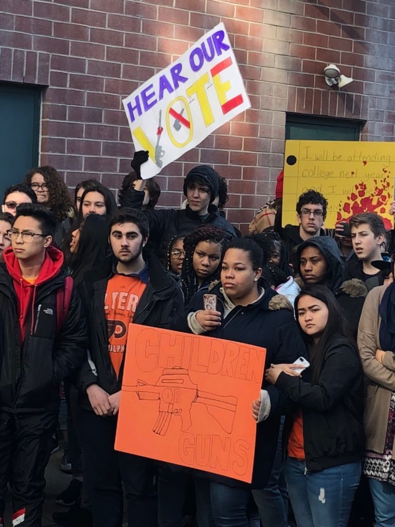 Philadelphia students gather during the walkouts on March 14. (CREDIT: Courtesy of Tamir Harper)