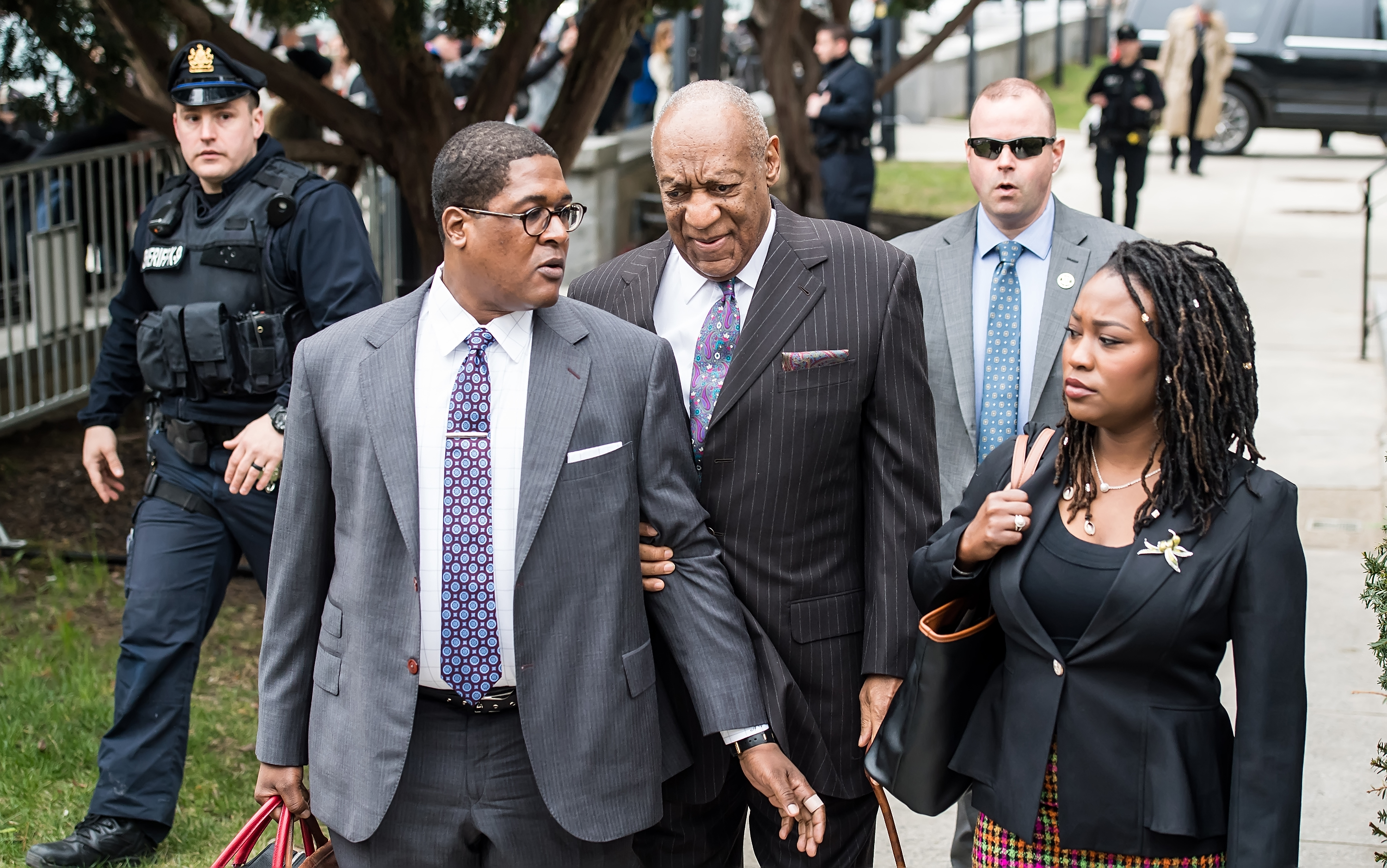 NORRISTOWN, PA - APRIL 09: Actor/ stand-up comedian Bill Cosby arrives to Montgomery County Courthouse for the first day of his retrial for sexual assault charges. (Photo by Gilbert Carrasquillo/Getty Images)