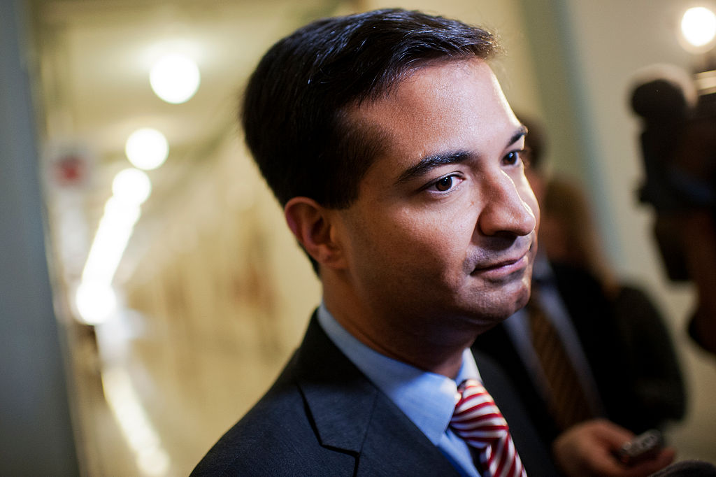 Rep. Carlos Curbelo, R-Fla., calls for Scott Pruitt to resign. Credit: Tom Williams/CQ Roll Call.