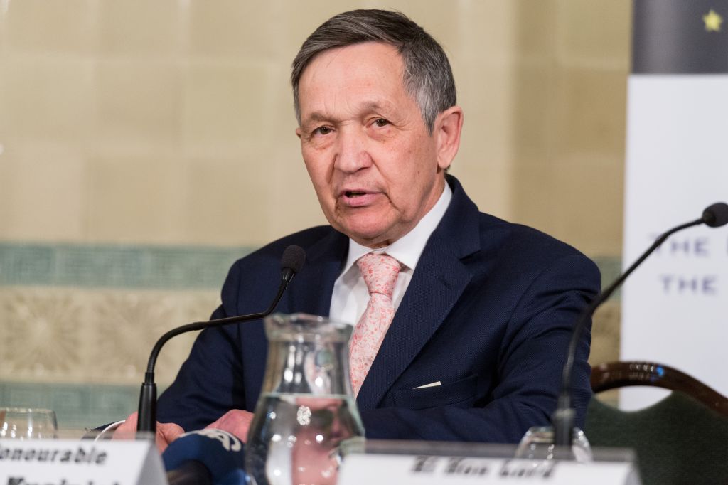 Dennis Kucinich received tens of thousands of dollars to speak alongside genocide deniers, pro-Assad lobbyists, and Syrian officials. (CREDIT: GETTY / ANADOLU AGENCY)