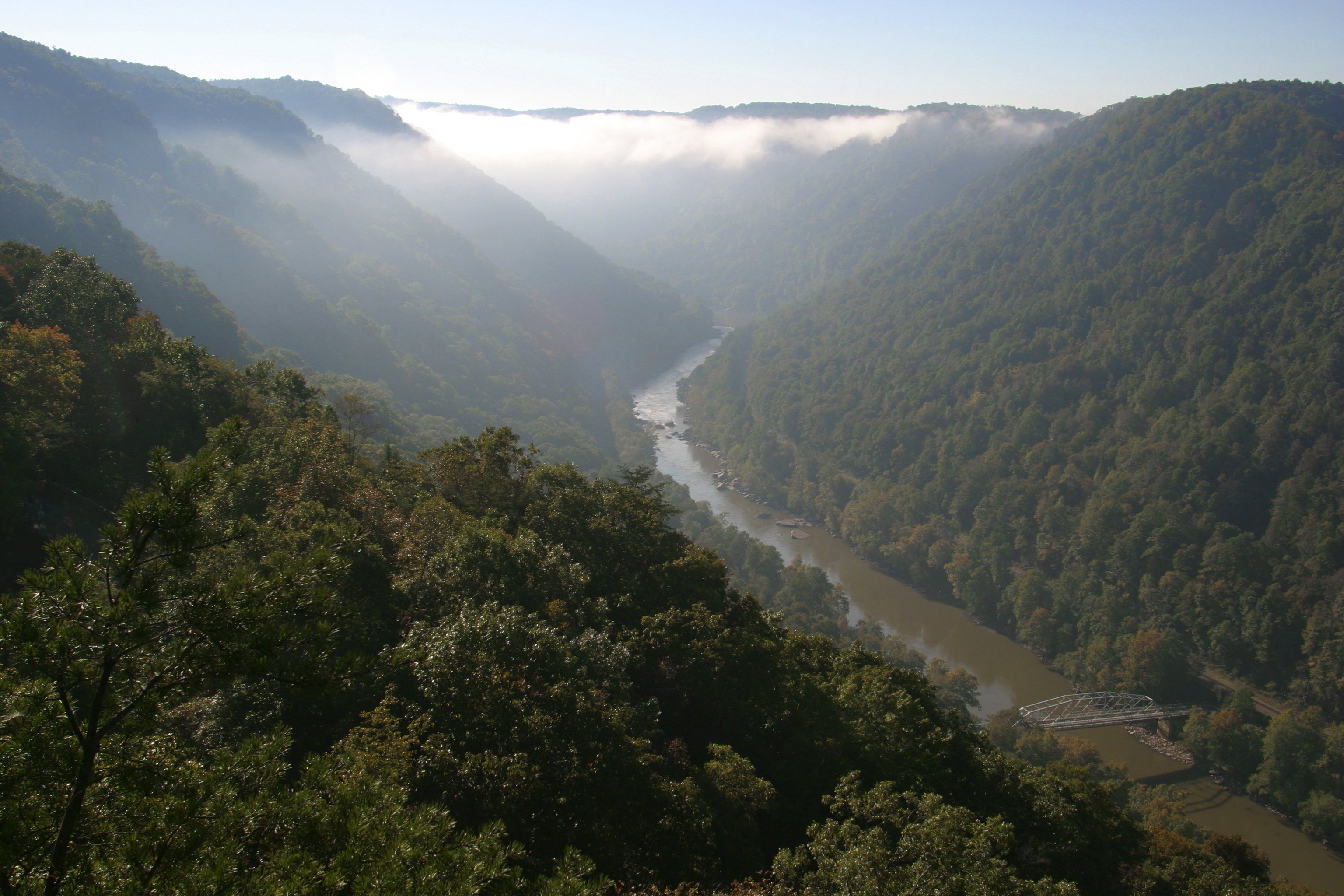 PCB-contaminated water flows from creeks in Minden, West Virginia and the surrounding region into a section of the New River area extremely popular with rafters. CREDIT: Jeff Greenberg/UIG via Getty Images)