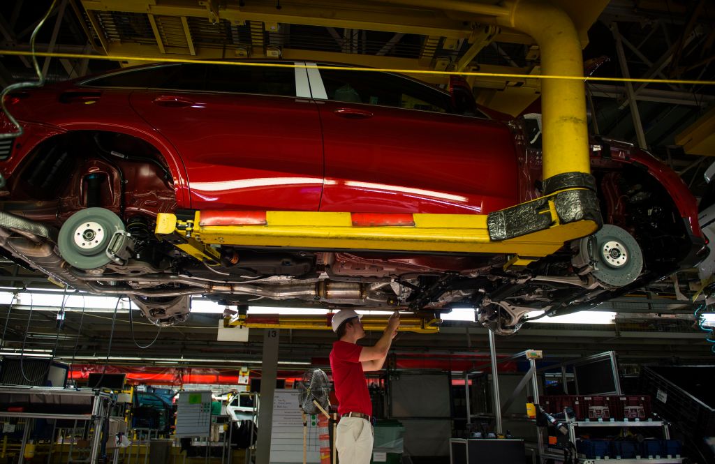 New data shows wages have gone down for people who aren't bosses or business leaders, following the GOP tax cuts. (CREDIT: ANDREW CABALLERO-REYNOLDS/AFP/Getty Images)