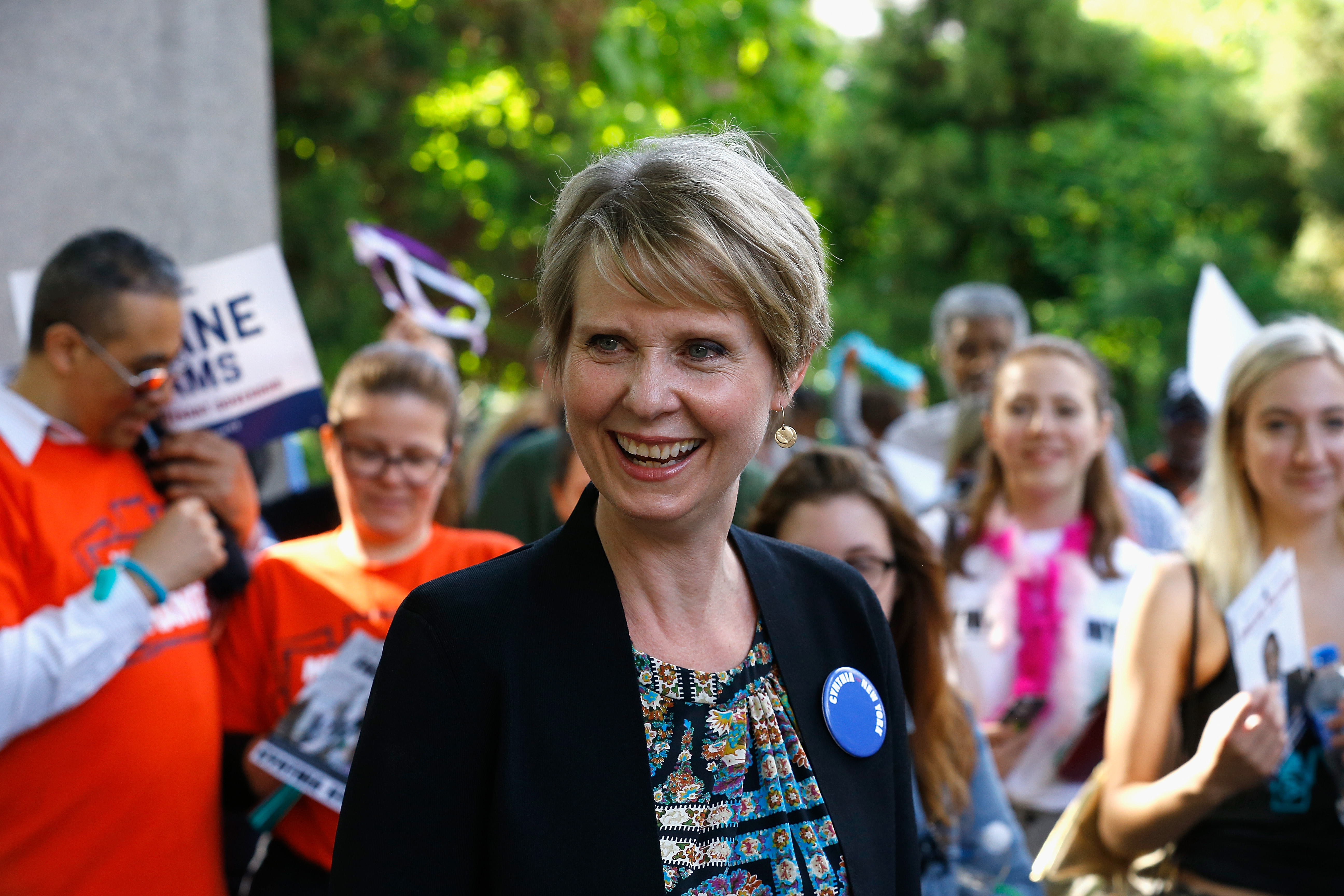 NEW YORK, NY - JUNE 05: Cynthia Nixon greets New Yorkers during the petitioning parade for New York State Governor at Union Square Park on June 5, 2018 in New York City. (Photo by John Lamparski/Getty Images)