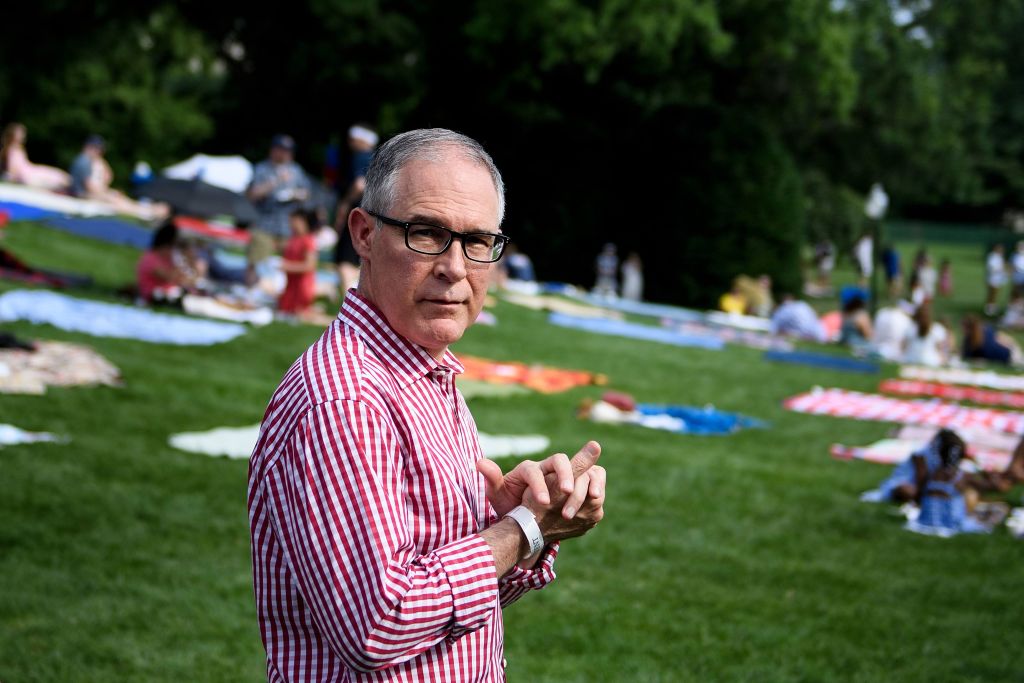 EPA Administrator Scott Pruitt walks during a picnic for military families on the South Lawn of the White House on July 4, 2018. (BRENDAN SMIALOWSKI/AFP/Getty Images)