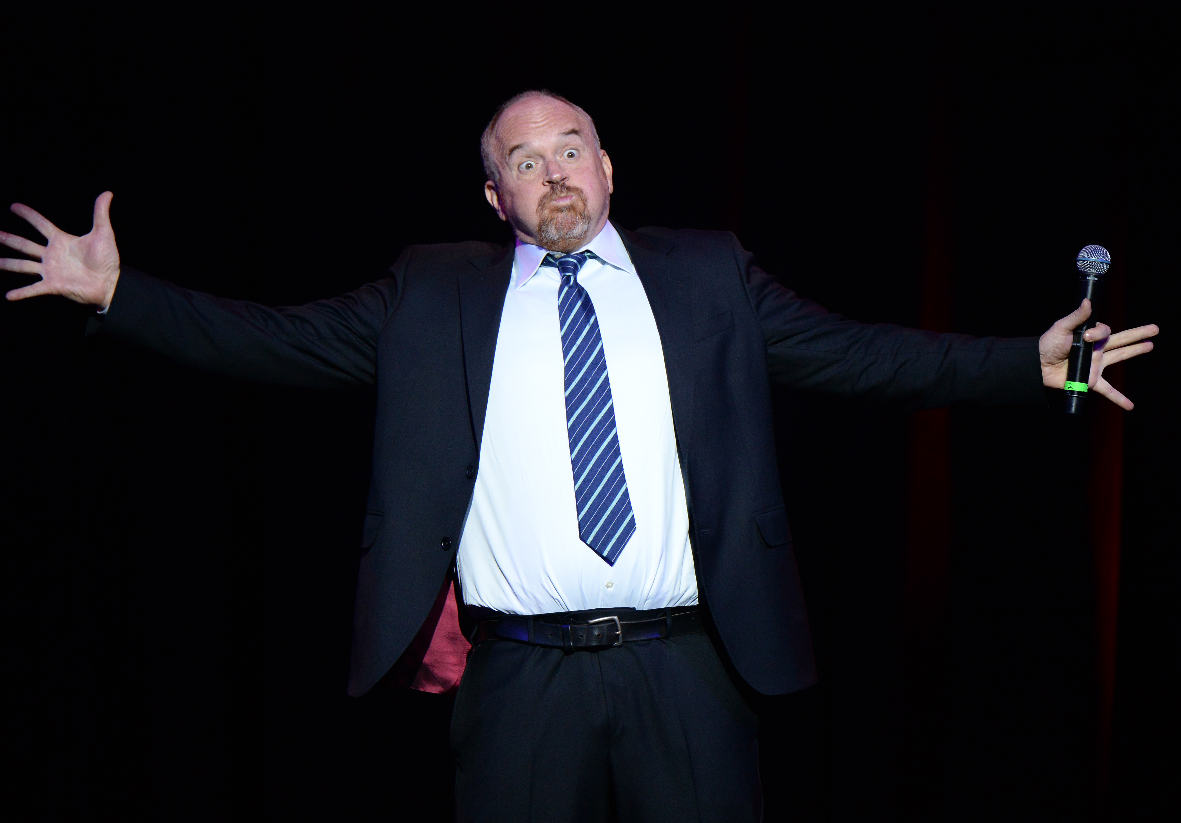 Louis C.K. performs on stage as The New York Comedy Festival and The Bob Woodruff Foundation present the 10th Annual Stand Up for Heroes event at The Theater at Madison Square Garden on November 1, 2016 in New York City. CREDIT: Kevin Mazur/Getty Images for The Bob Woodruff Foundation