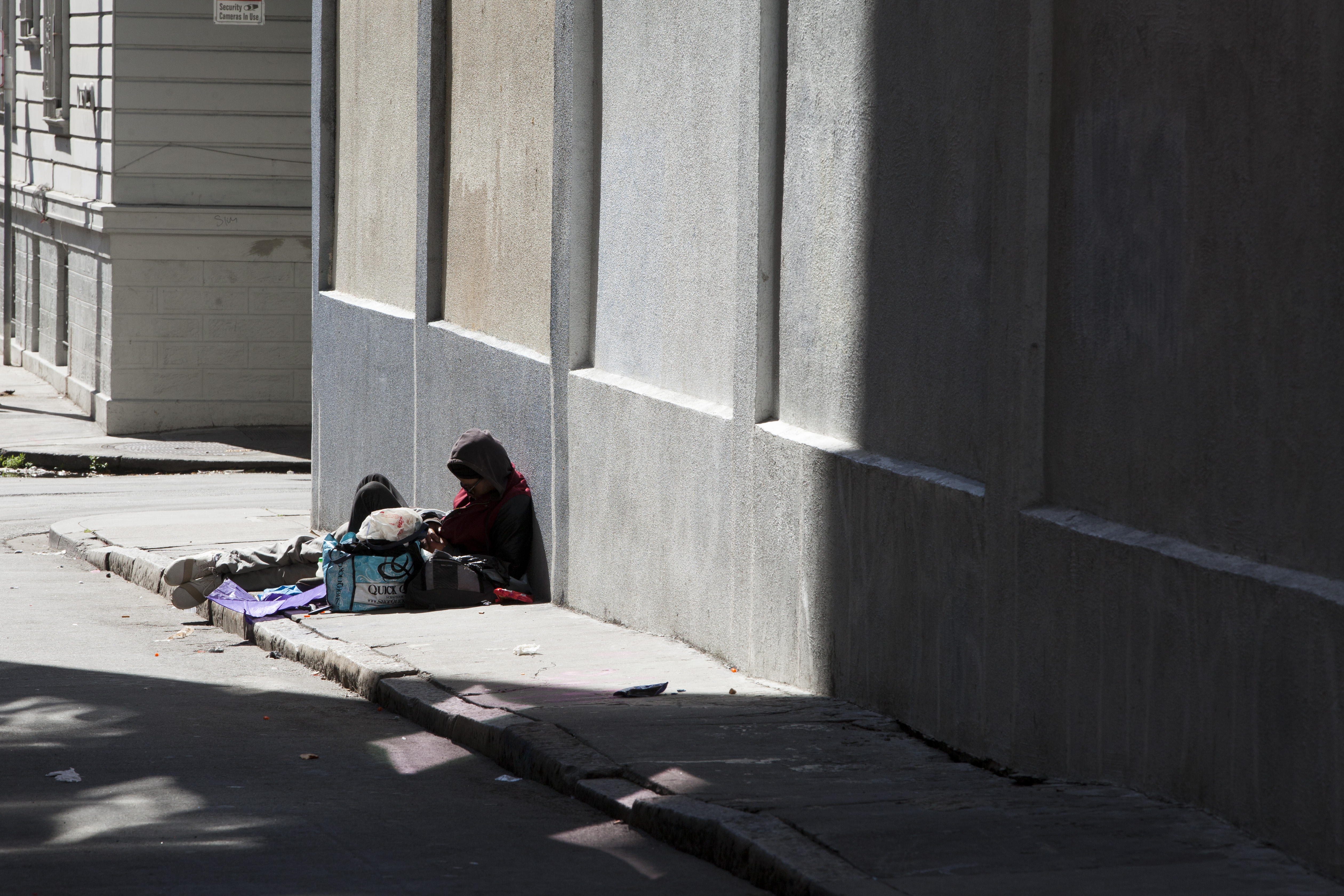 SAN FRANCISCO, CA - APRIL 17: A homeless man leans against a building in an alley in the Mission district, on April 17, 2018 in San Francisco, California. The city doesn't have enough beds for the approximately 7,000 homeless who stay here. (Photo by Melanie Stetson Freeman/The Christian Science Monitor via Getty Images)