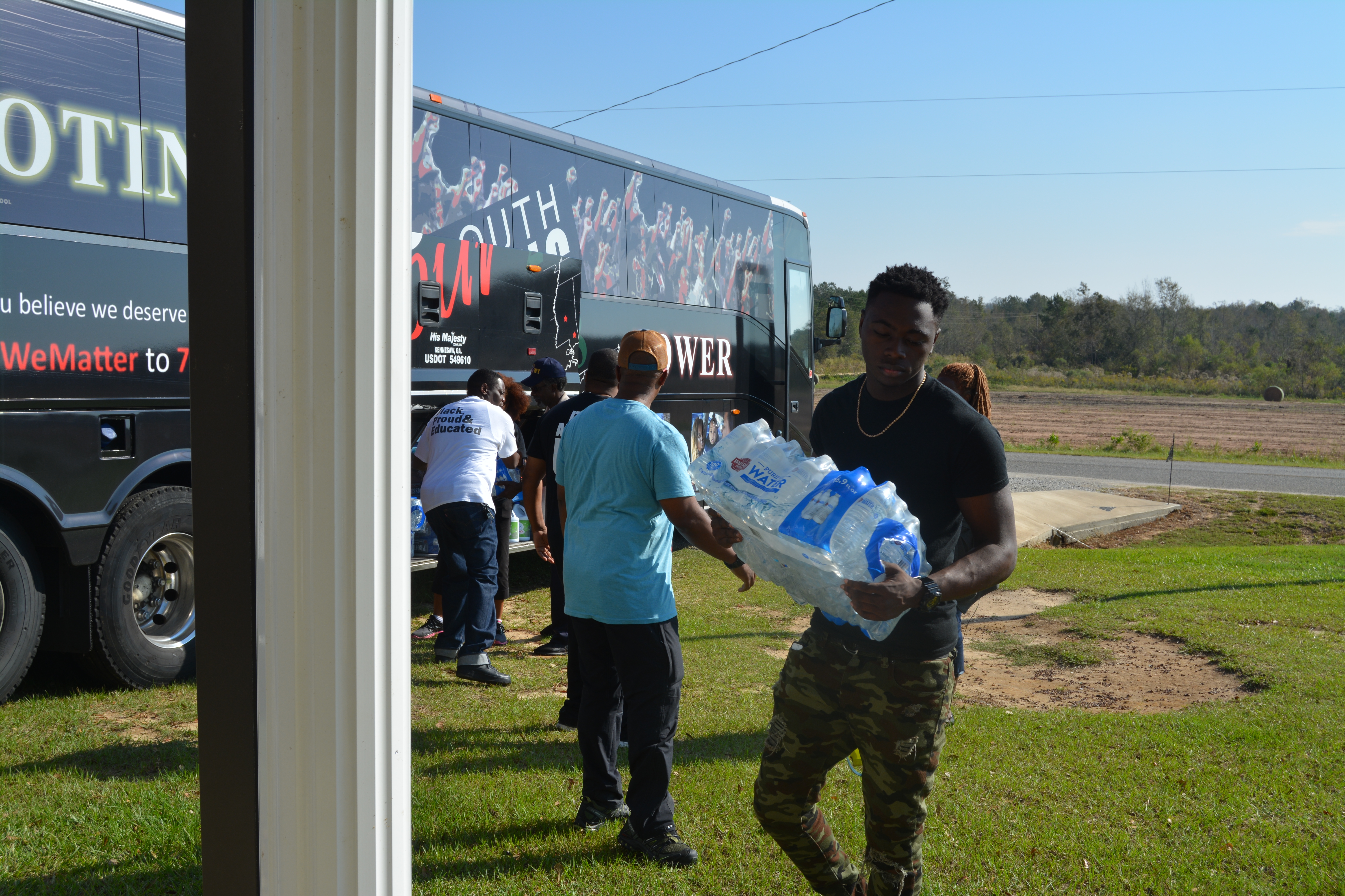 Black Voter Matter distributes water in Donalsonville, Georgia. CREDIT: Kira Lerner