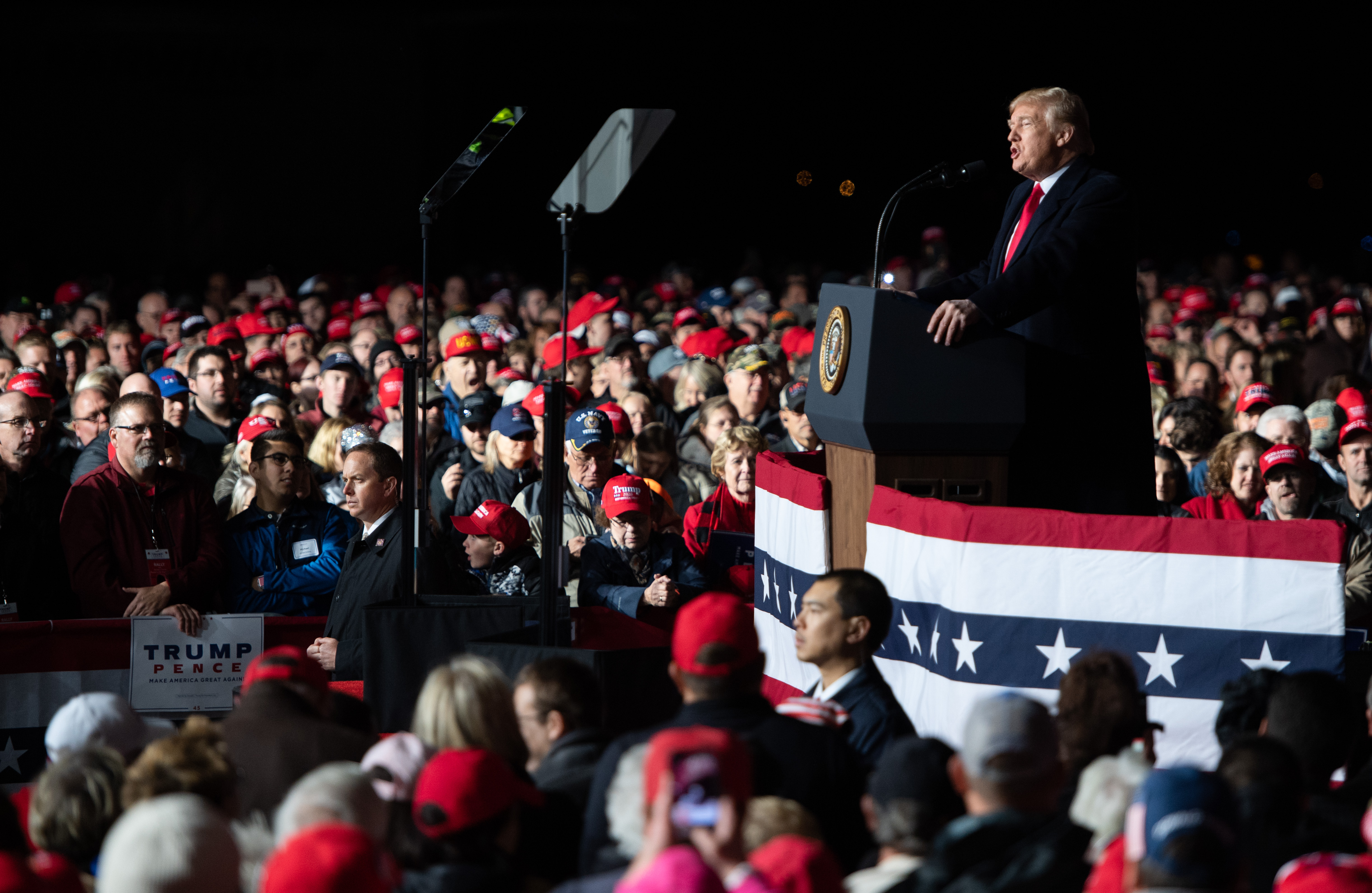 President Donald Trump speaks during a campaign rally at Central Wisconsin Airport in Mosinee, Wisconsin, on October 24, 2018. (Credit: SAUL LOEB / AFP)