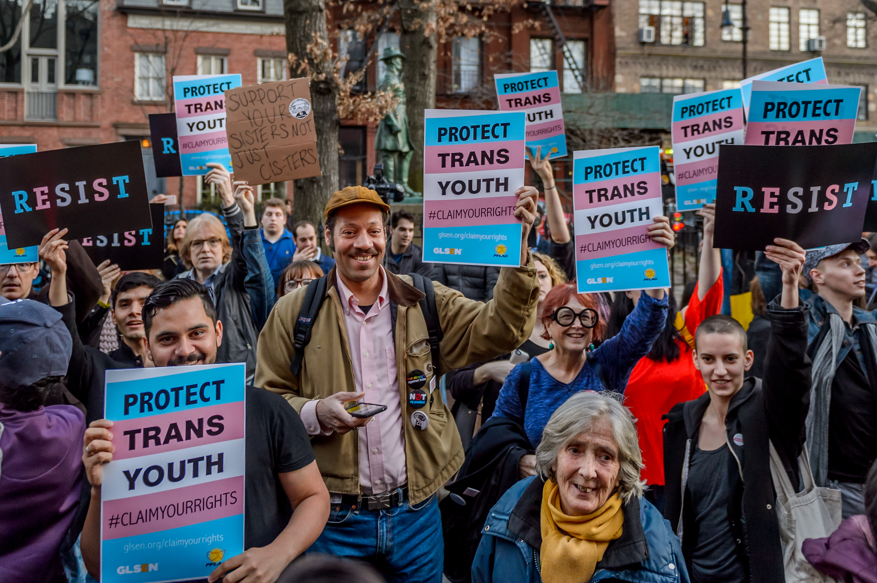The LGBTQ safe schools organization GLSEN has published the results of its biennial National School Climate Study on Monday, showing that support for LGBTQ students isn't growing like it used to. (PHOTO CREDIT: Erik McGregor/Pacific Press/LightRocket via Getty Images)