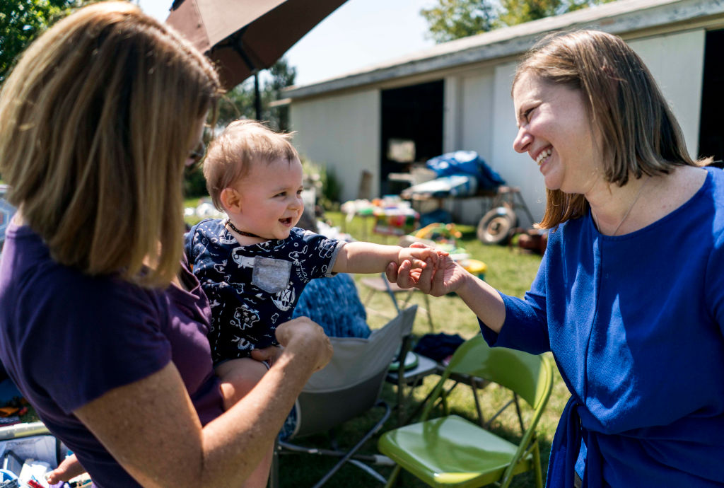 Elissa Slotkin canvasses door-to-door near Holly, Michigan on August 31, 2018. (Melina Mara/The Washington Post via Getty Images)