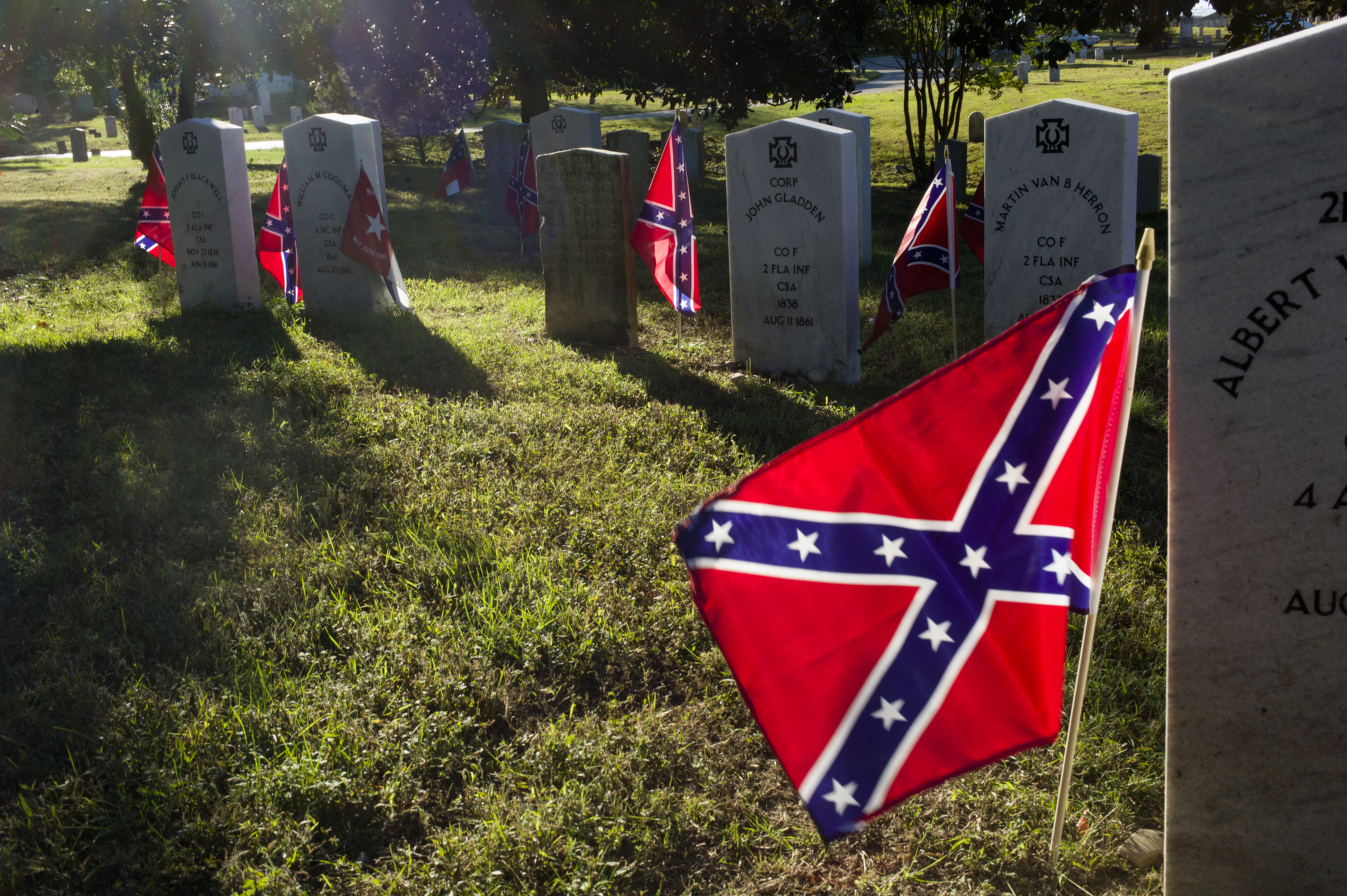 Twitter banned Jesse Kelly, a far-right voice who was an active supporter of the Confederacy, over the weekend. CREDIT: ANDREW LICHTENSTEIN / GETTY