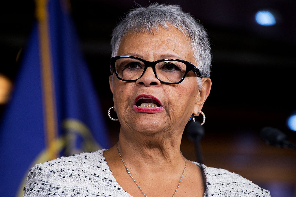 Bonnie Watson Coleman at a news conference on Capitol Hill on January 6, 2016. (Tom Williams/CQ Roll Call)