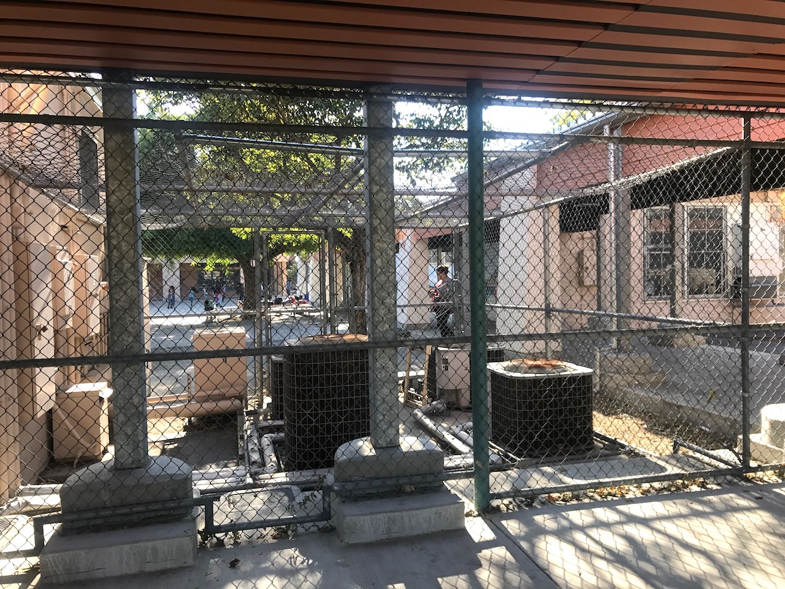 Beachy Avenue Elementary School. CREDIT: Casey Quinlan