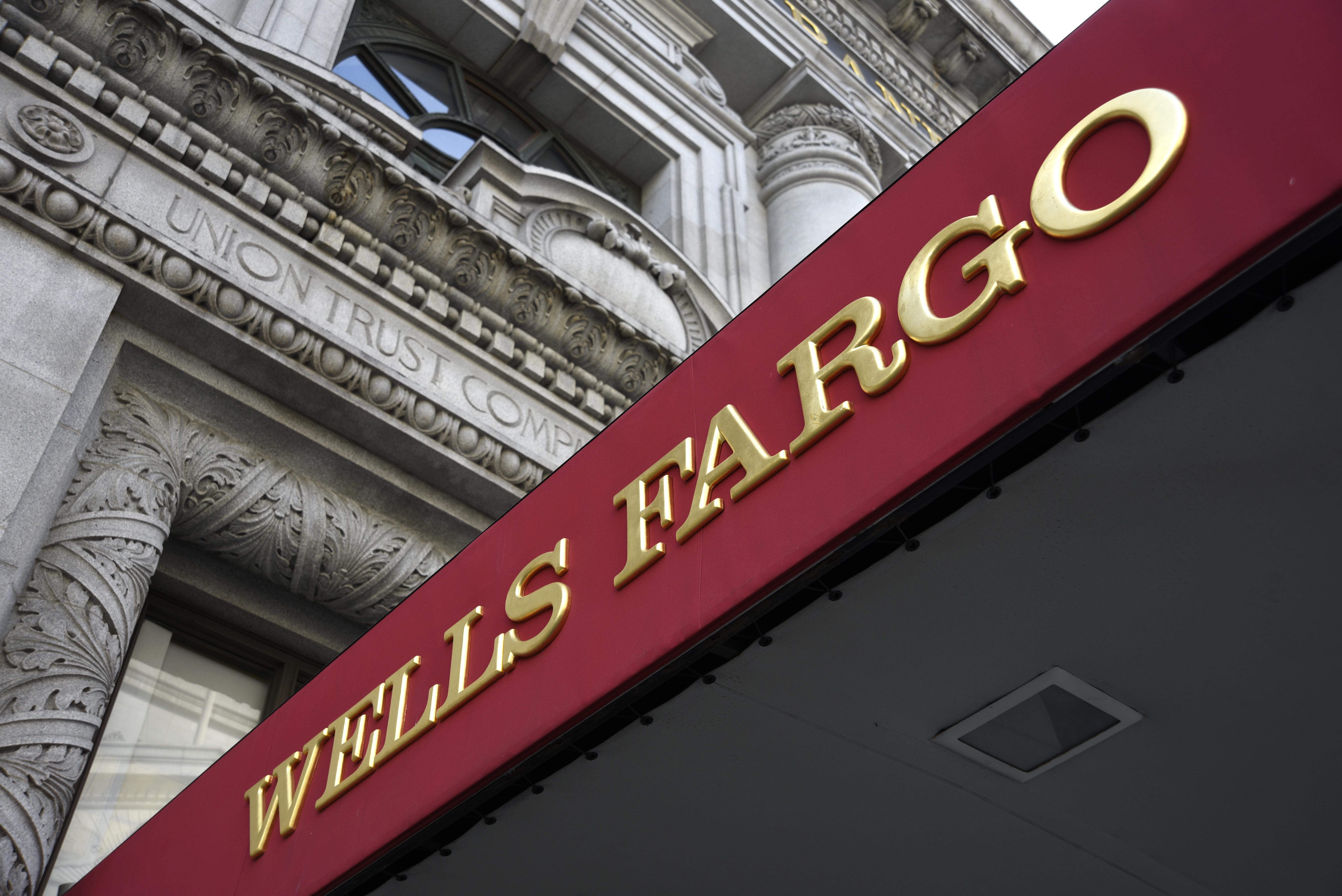 SAN FRANCISCO, CALIFORNIA - SEPTEMBER 12, 2018: The entrance to a Wells Fargo Bank in San Francisco, California, located in the historic 1910 Union Trust Company building on Market Street. (Photo by Robert Alexander/Getty Images)
