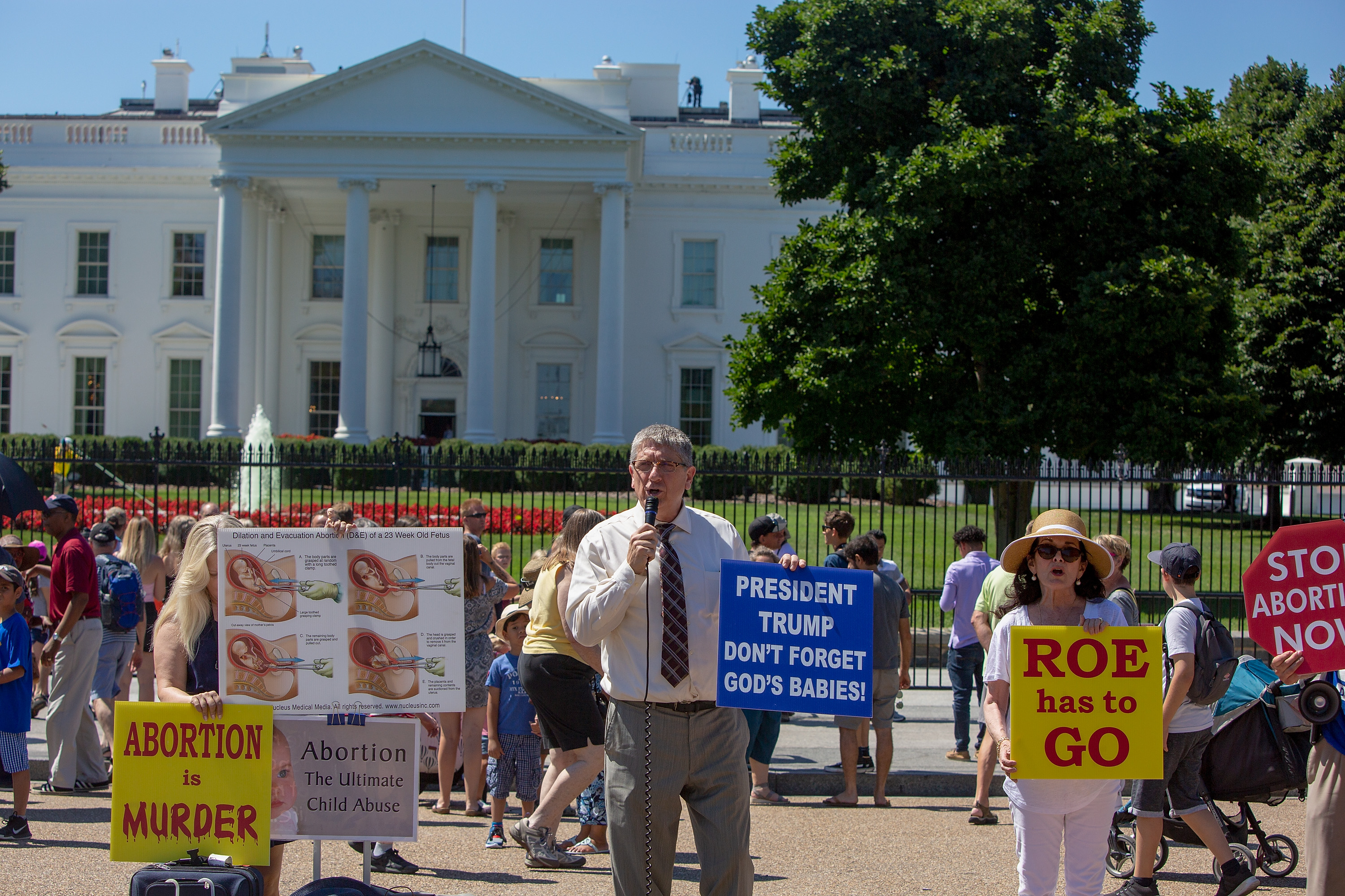 Anti-abortion activists rally outside the White House on July 9, 2018 in Washington, DC. (Credit: Tasos Katopodis/Getty Images)
