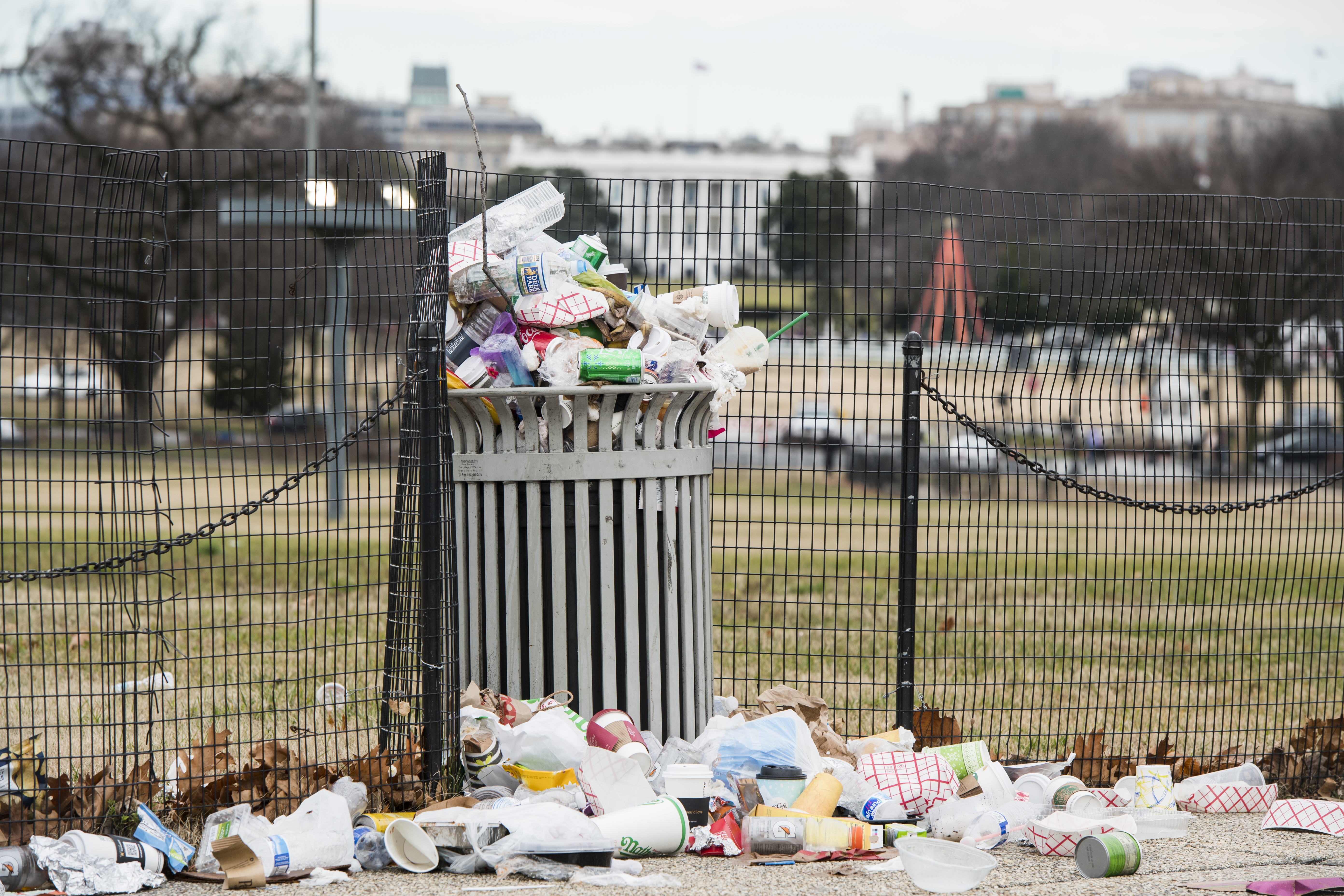 Garbage overflows a trash can on the National Mall across from the White House on Tuesday, Jan. 1, 2019. CREDIT: Bill Clark/CQ Roll Call