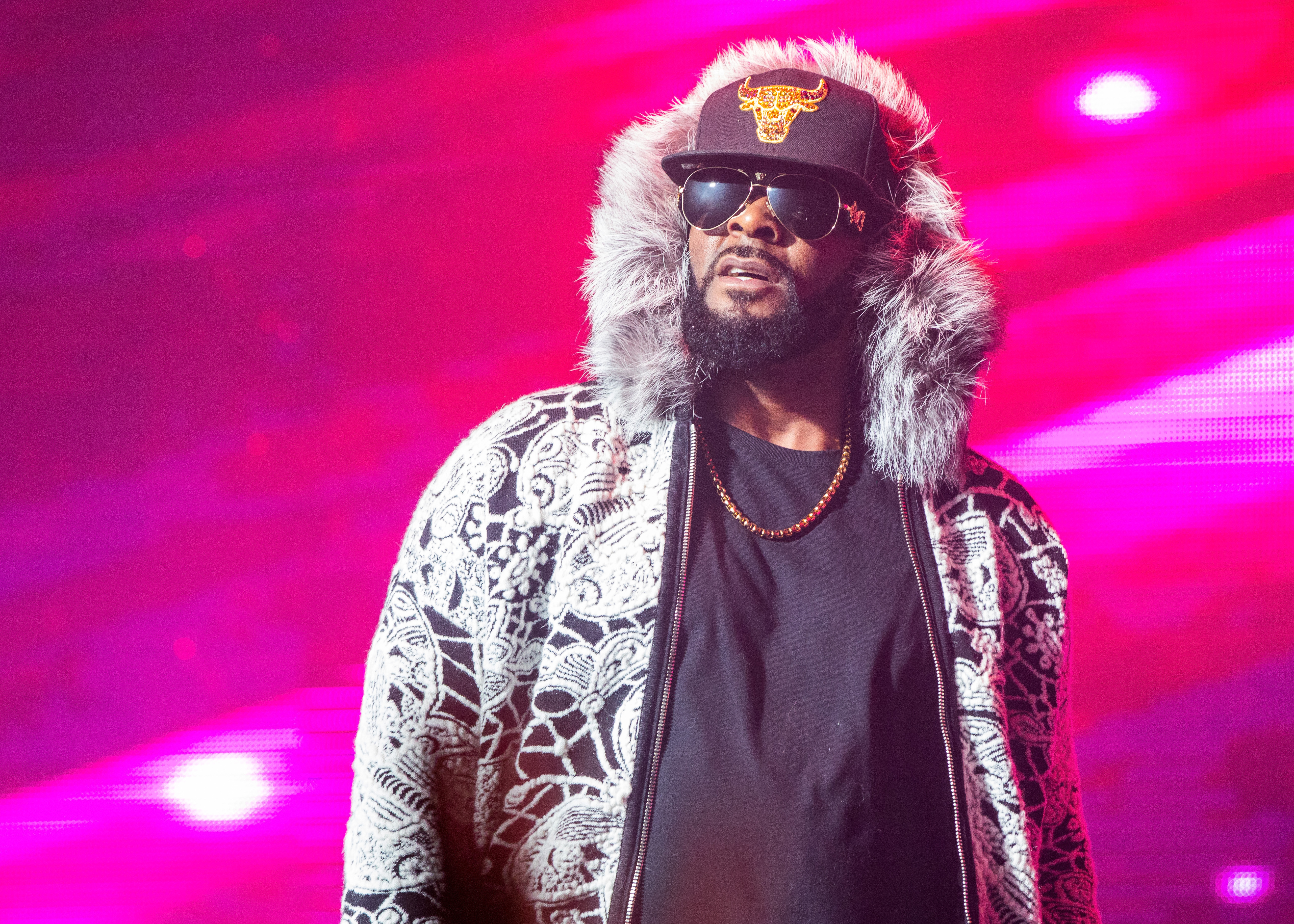 DETROIT, MI - FEBRUARY 21: R. Kelly performs at Little Caesars Arena on February 21, 2018 in Detroit, Michigan. (Photo by Scott Legato/Getty Images)