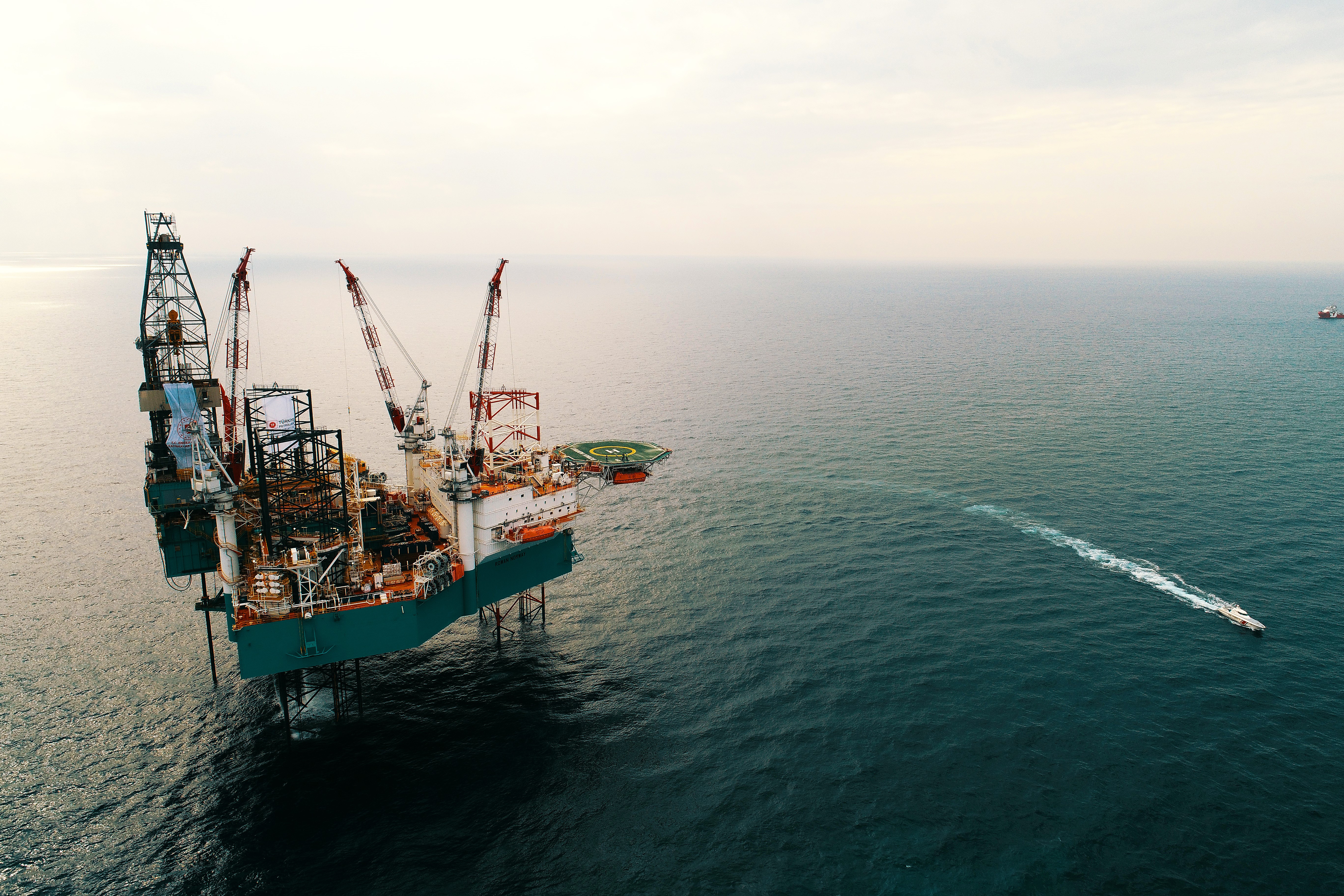 Offshore drilling rig. CREDIT: Eren Bozkurt/Anadolu Agency/Getty Images