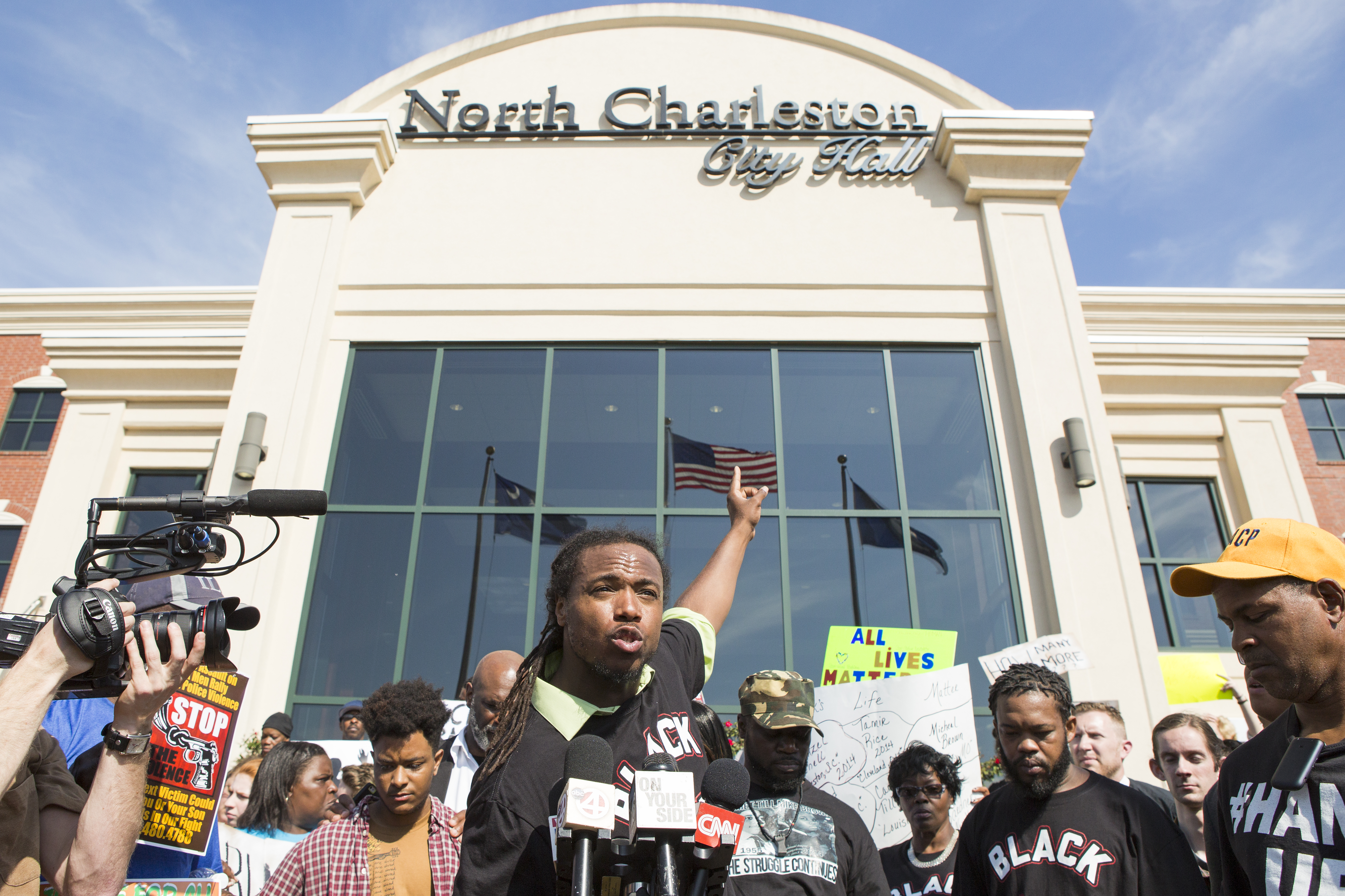 Muhiyidin Moye speaks before a gathered crowd at the Walter Scott Demonstration and Press Conference Wednesday, April 08, 2015 at North Charleston City Hall in North Charleston. (Photo by Alex Holt/For The Washington Post via Getty Images)