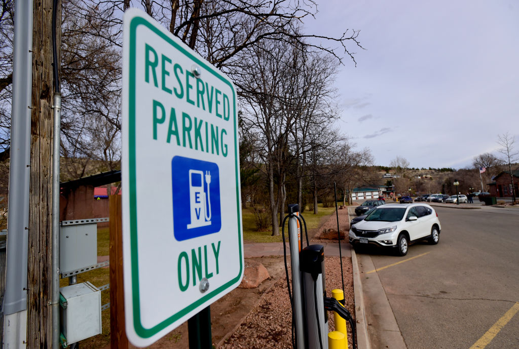 A ChargePoint electric vehicle charging station. (Photo credit: Matt Jonas/Digital First Media/Boulder Daily Camera via Getty Images)
