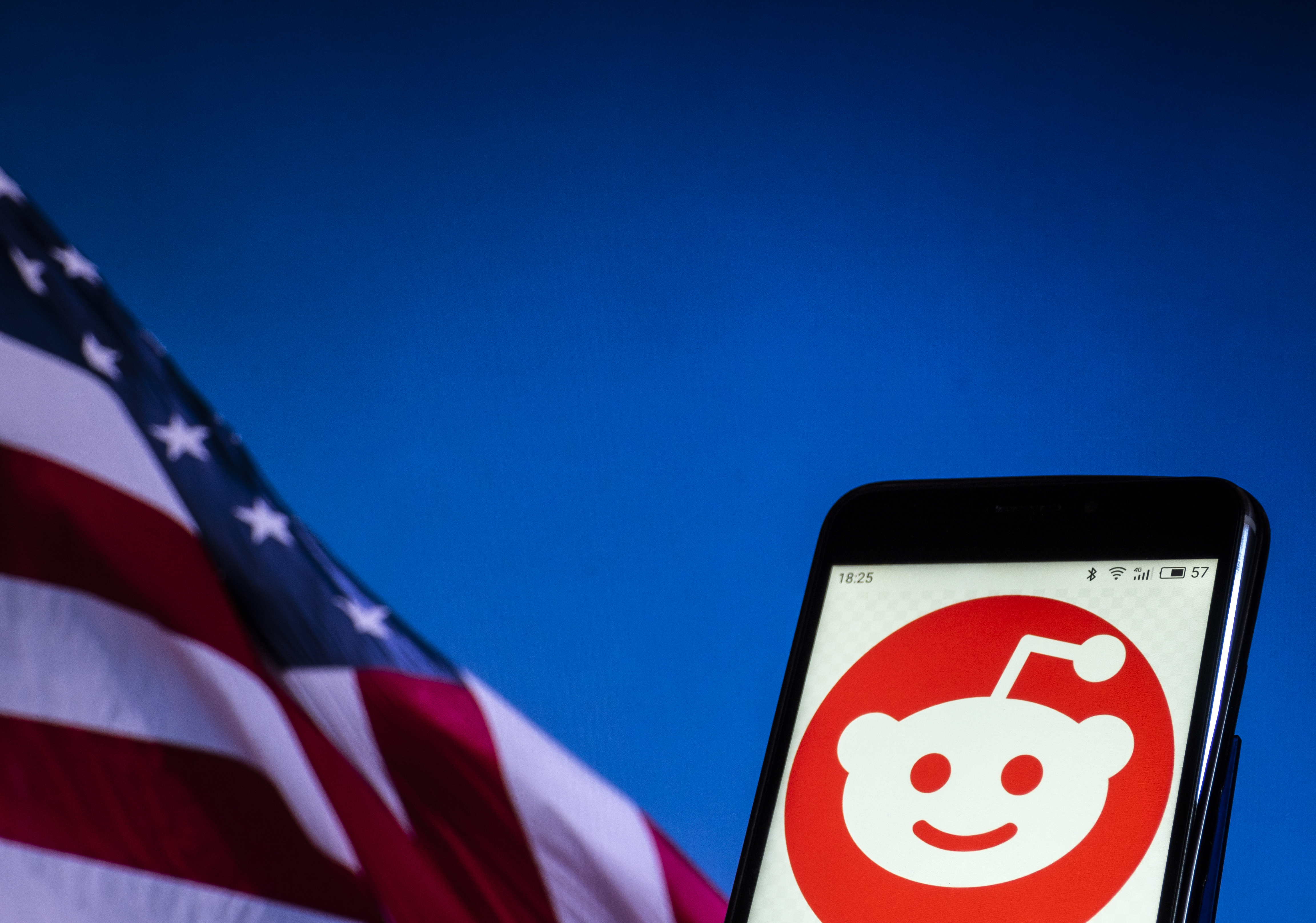 Reddit quarantines site's largest pro-Trump community over 'threats of violence'