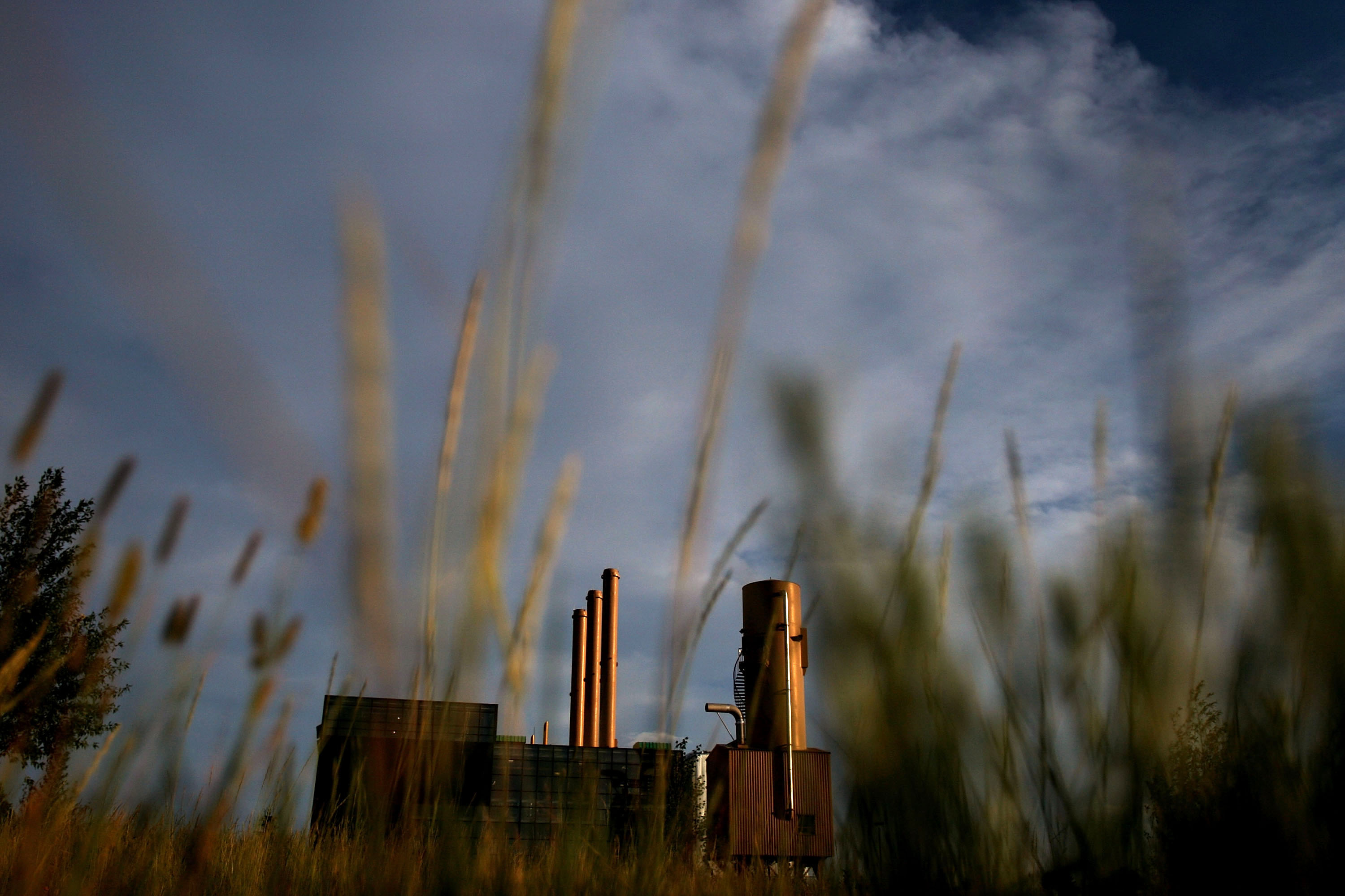 A coal fired power plant June 26, 2007 in Laramie, Wyoming. CREDIT: Spencer Platt/Getty Images